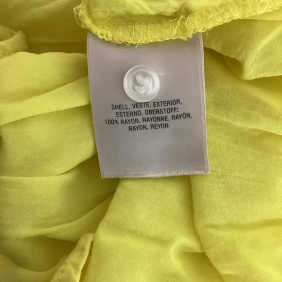 Holding Horses Anthropologie Yellow Sleeveless Button Front Tunic Top M Rayon - Picture 7 of 7